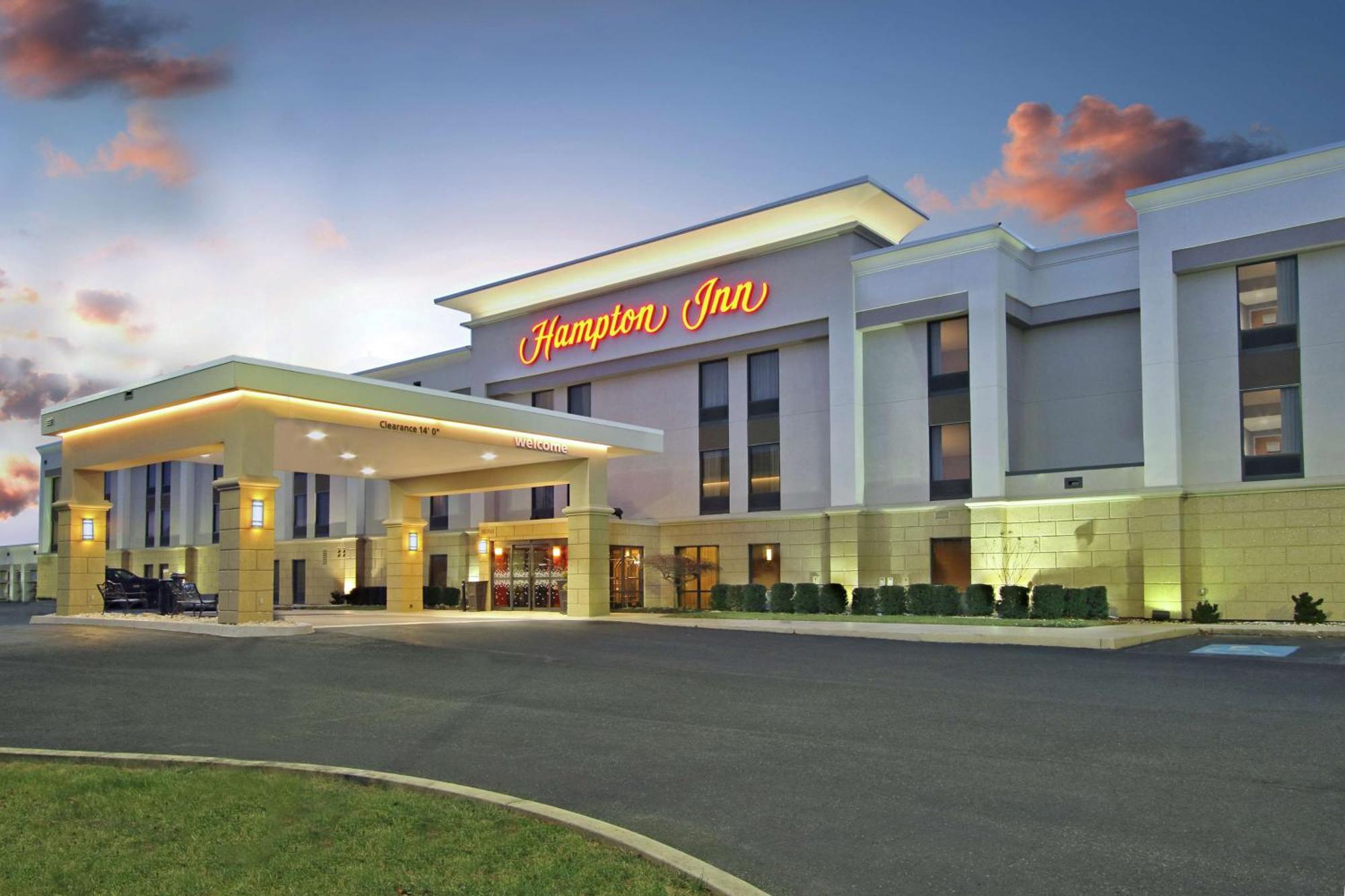 Hampton Inn Hagerstown-Maugansville Экстерьер фото