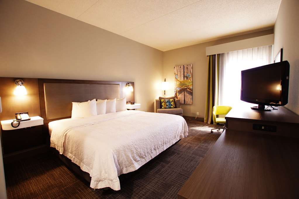 Hampton Inn Hagerstown-Maugansville Номер фото