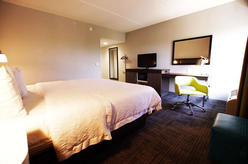 Hampton Inn Hagerstown-Maugansville Номер фото