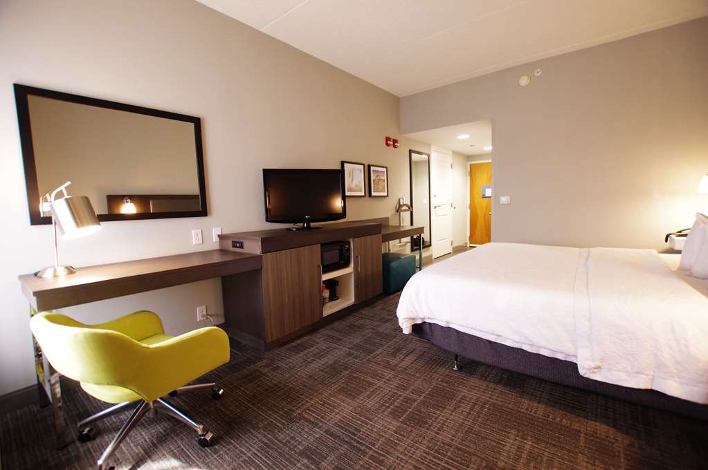 Hampton Inn Hagerstown-Maugansville Номер фото