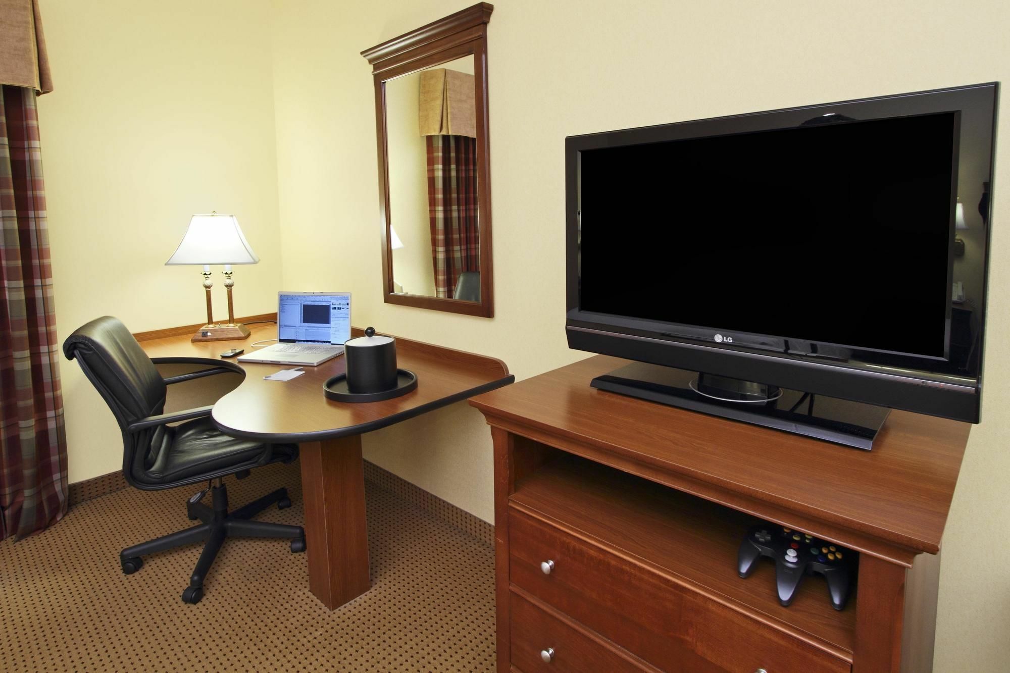 Hampton Inn Hagerstown-Maugansville Экстерьер фото