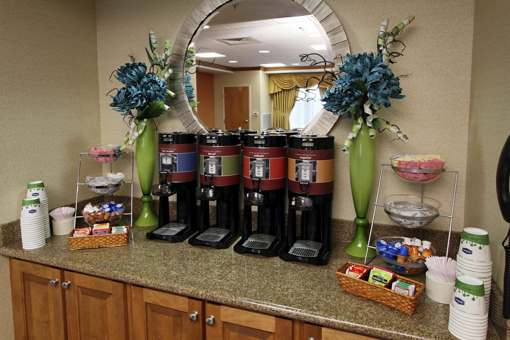 Hampton Inn Hagerstown-Maugansville Экстерьер фото